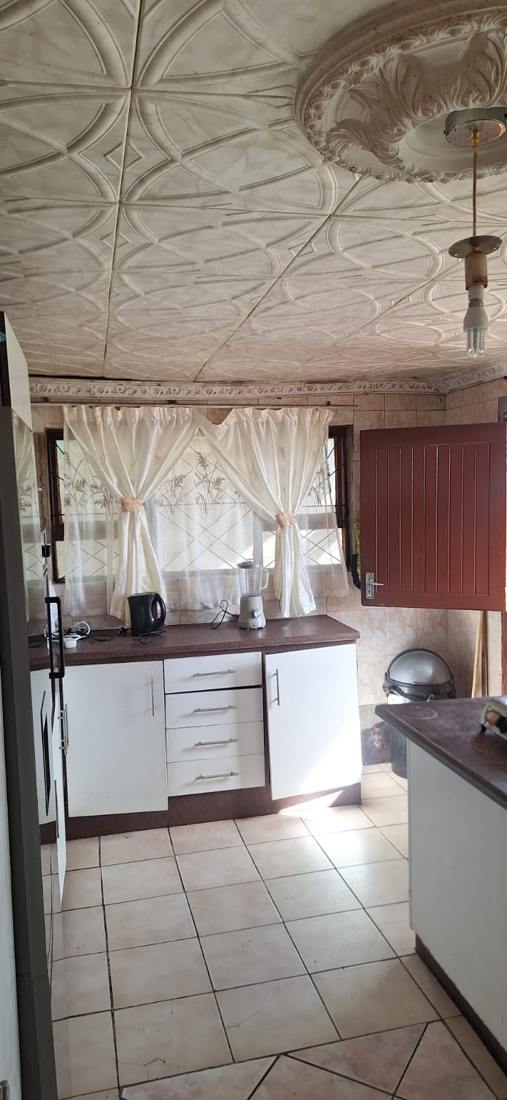 6 Bedroom Property for Sale in Mdantsane Nu 17 Eastern Cape